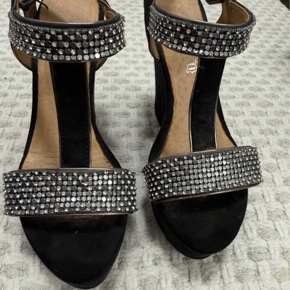 Aldo platforms - Picture 4 of 6